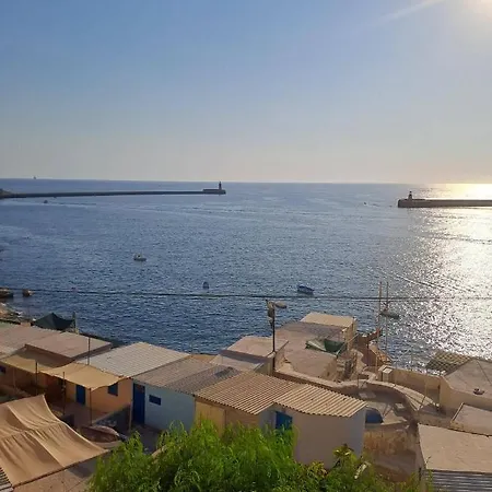 Appartement Lovely 1 Bedroom In The Heart Of