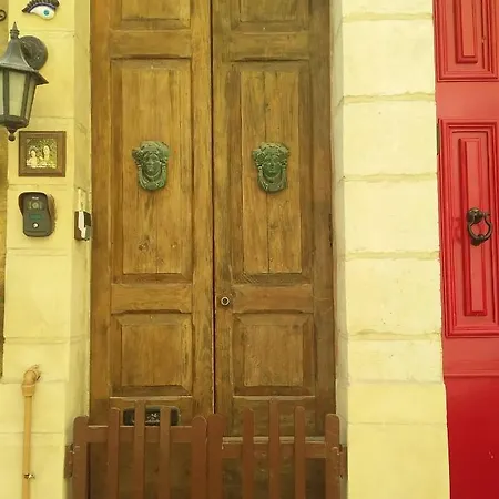 Lovely 1 Bedroom In The Heart Of Daire